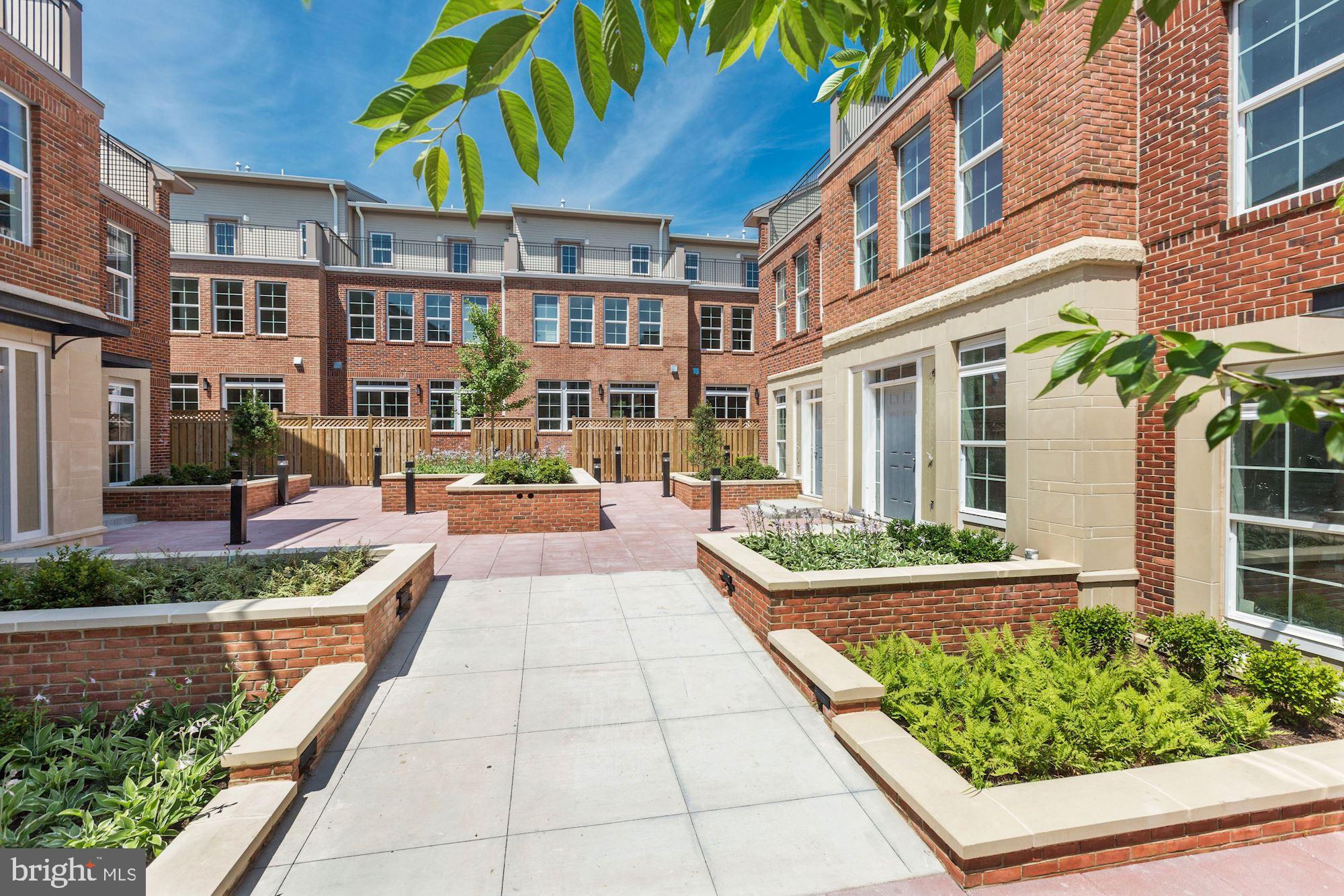 MAYFAIR ON MAIN - Residential