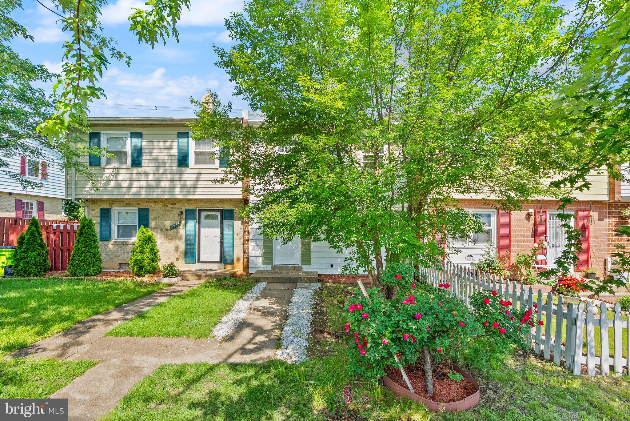 2532 SEDGEWICK PLACE