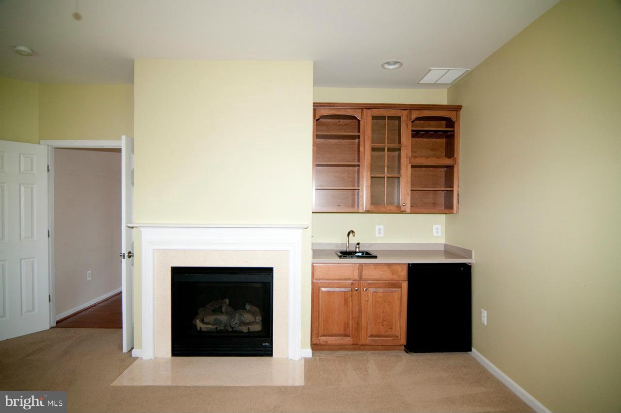 NORTHAMPTON - Residential