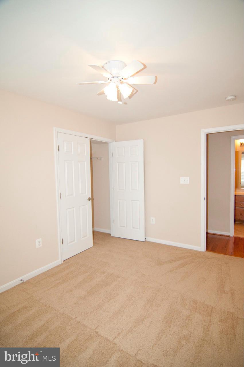 NORTHAMPTON - Residential