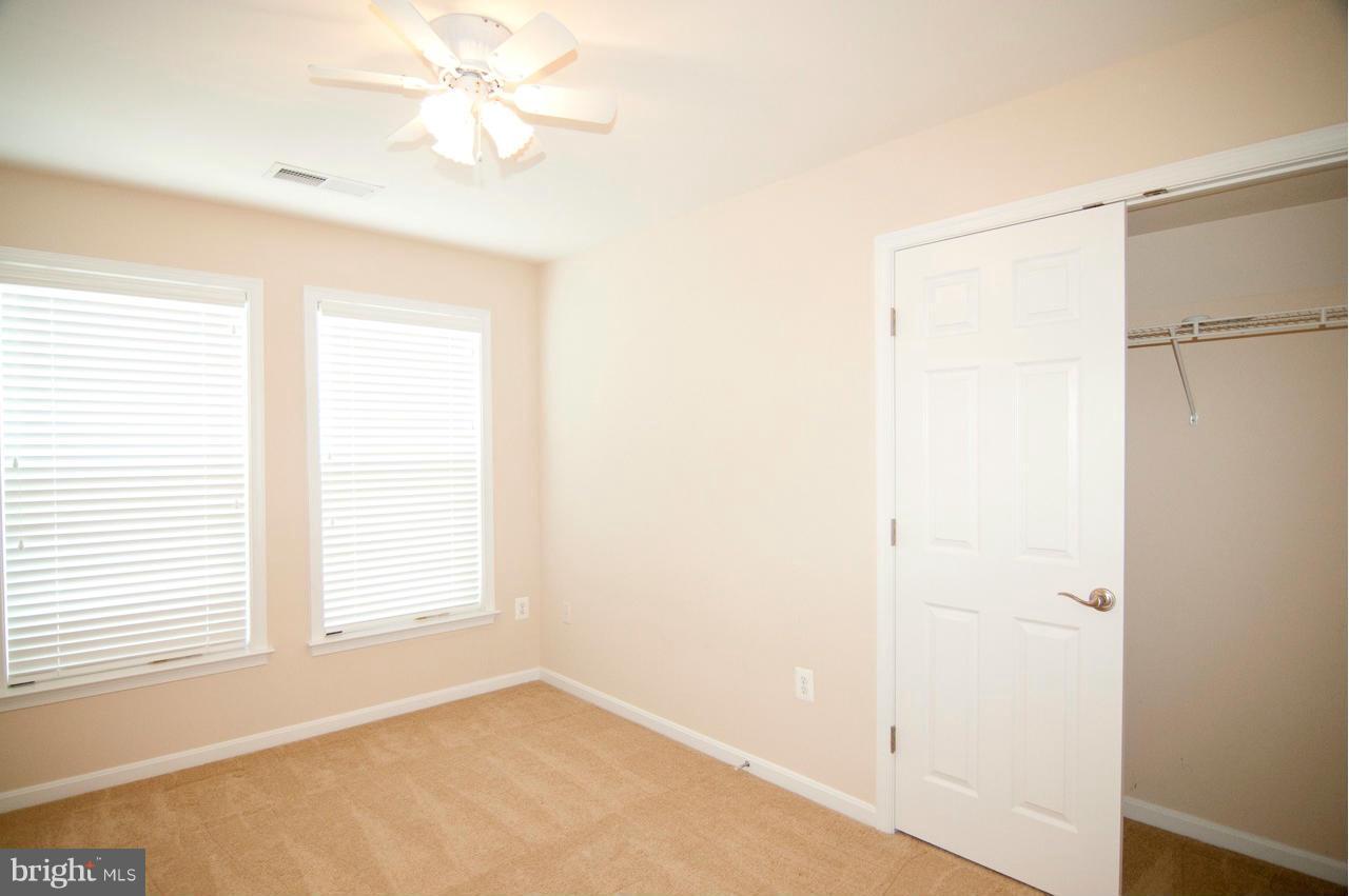 NORTHAMPTON - Residential