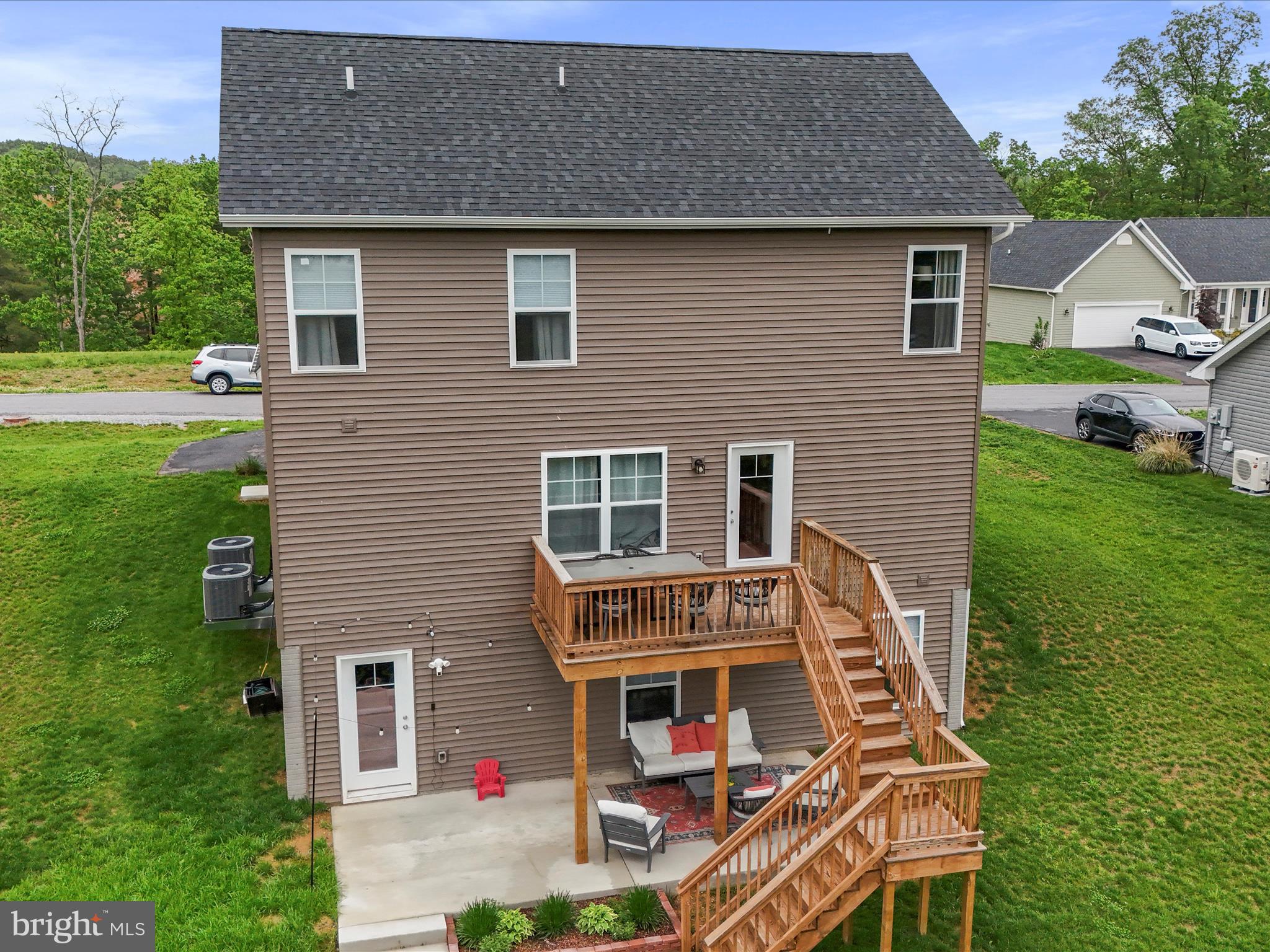 BRIDLE CREEK - Residential