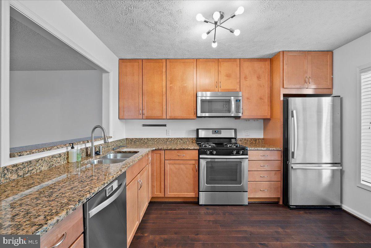 2228 HUNTERS RUN DRIVE 2228