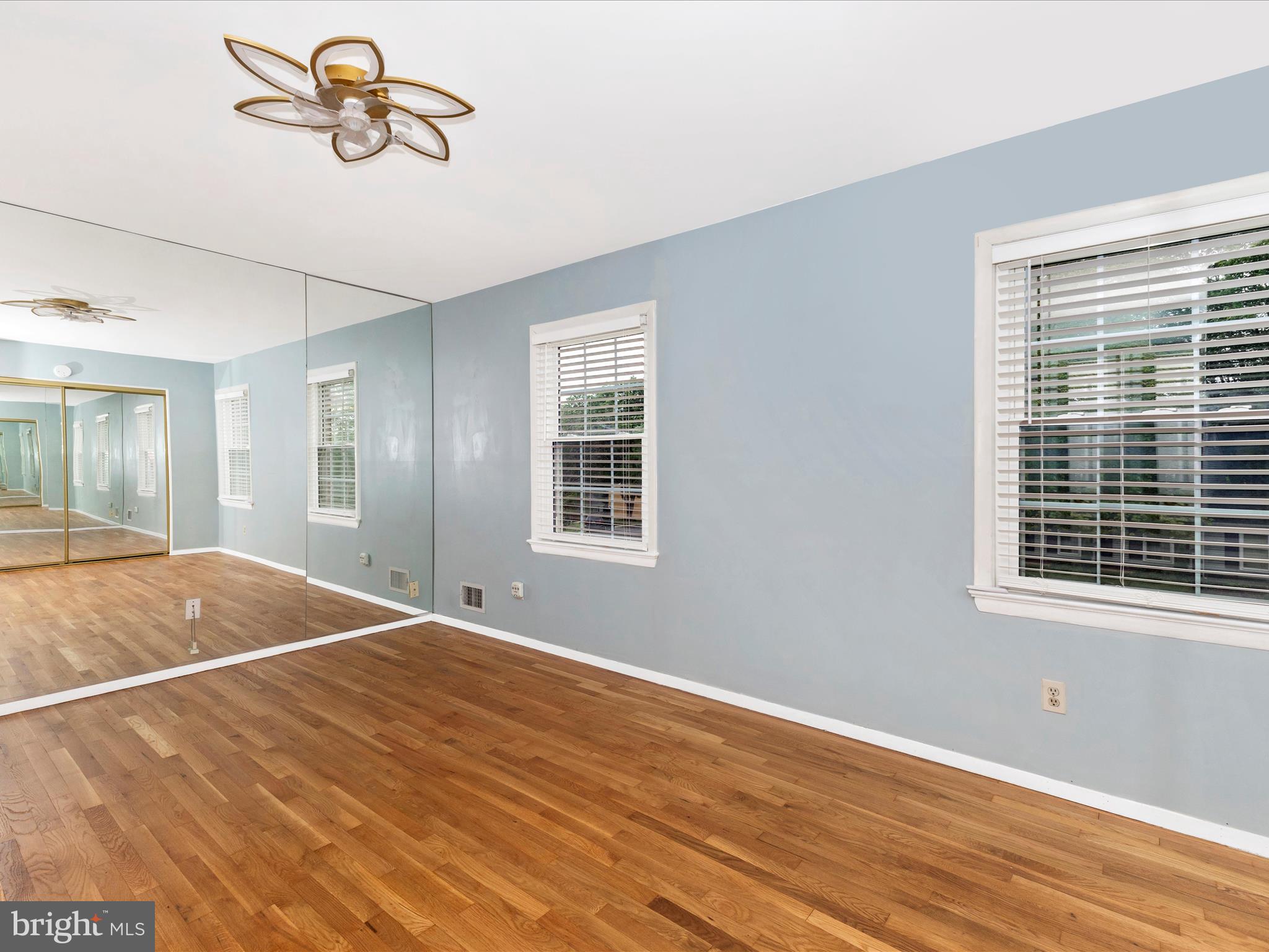 FOX CHAPEL - Residential