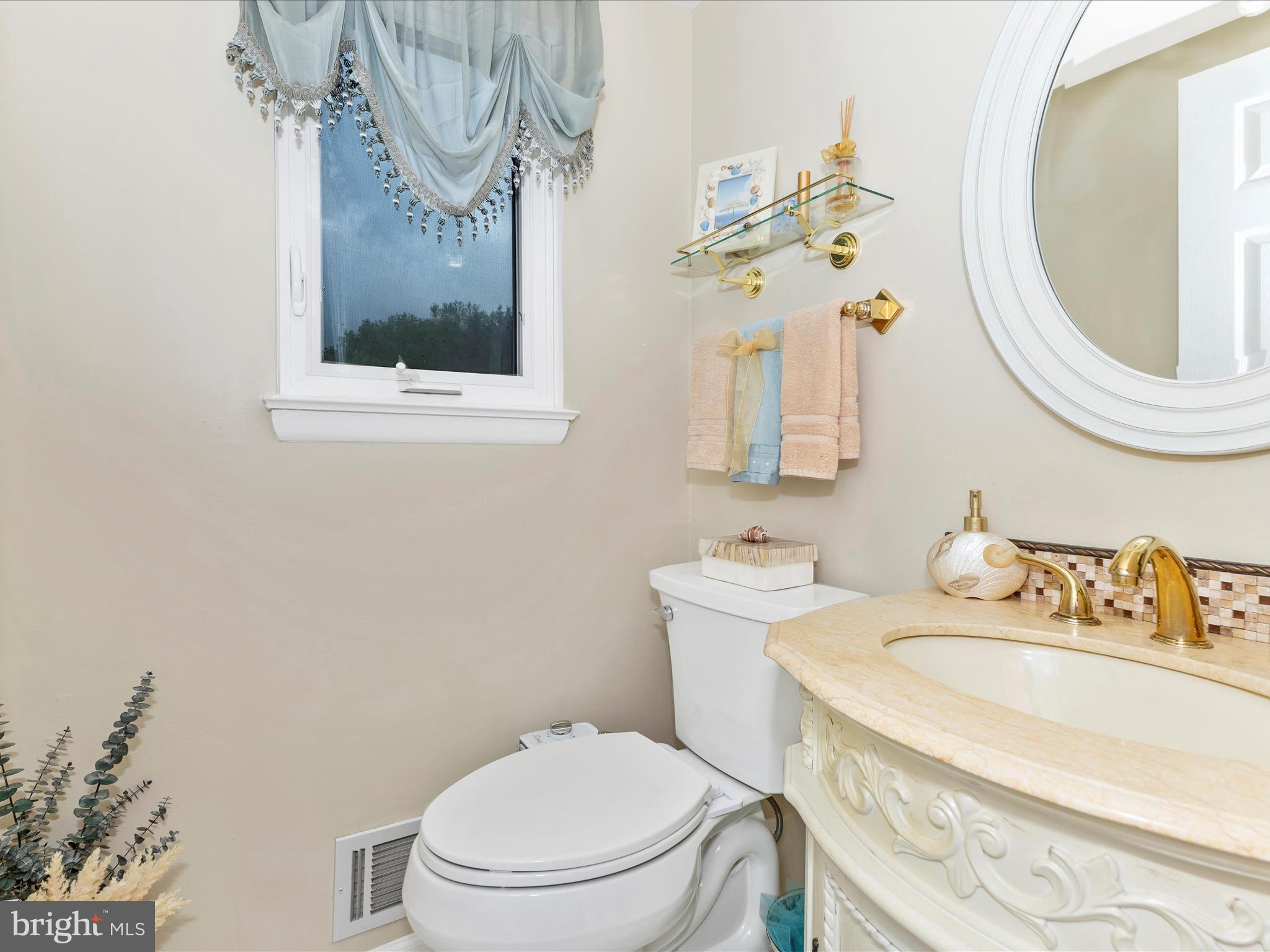 FOX CHAPEL - Residential