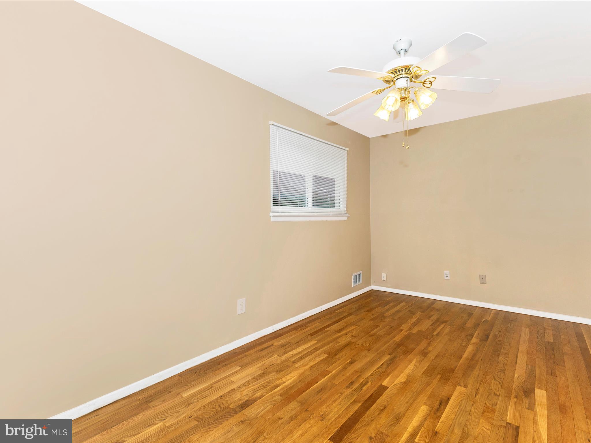 FOX CHAPEL - Residential