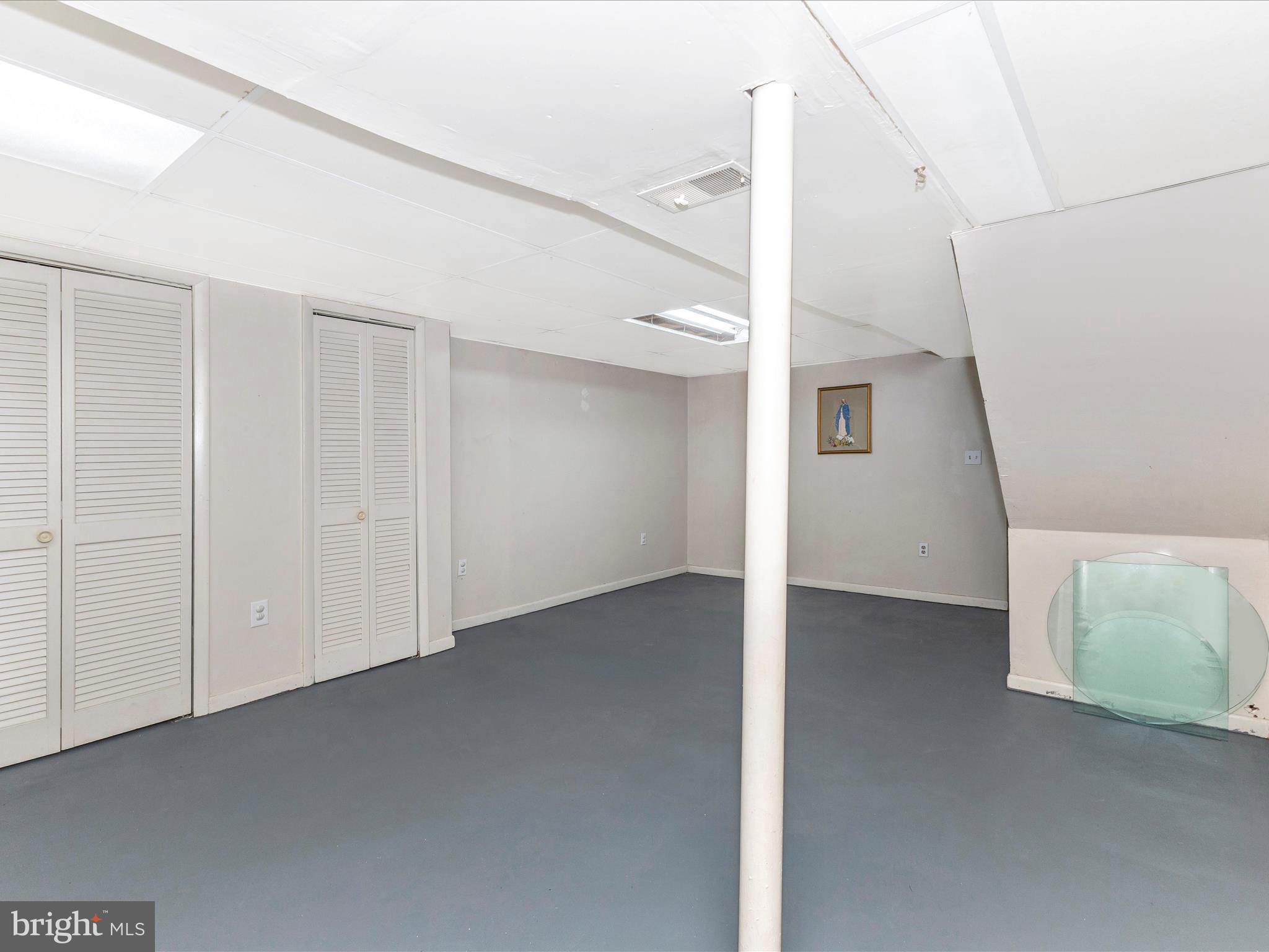 FOX CHAPEL - Residential