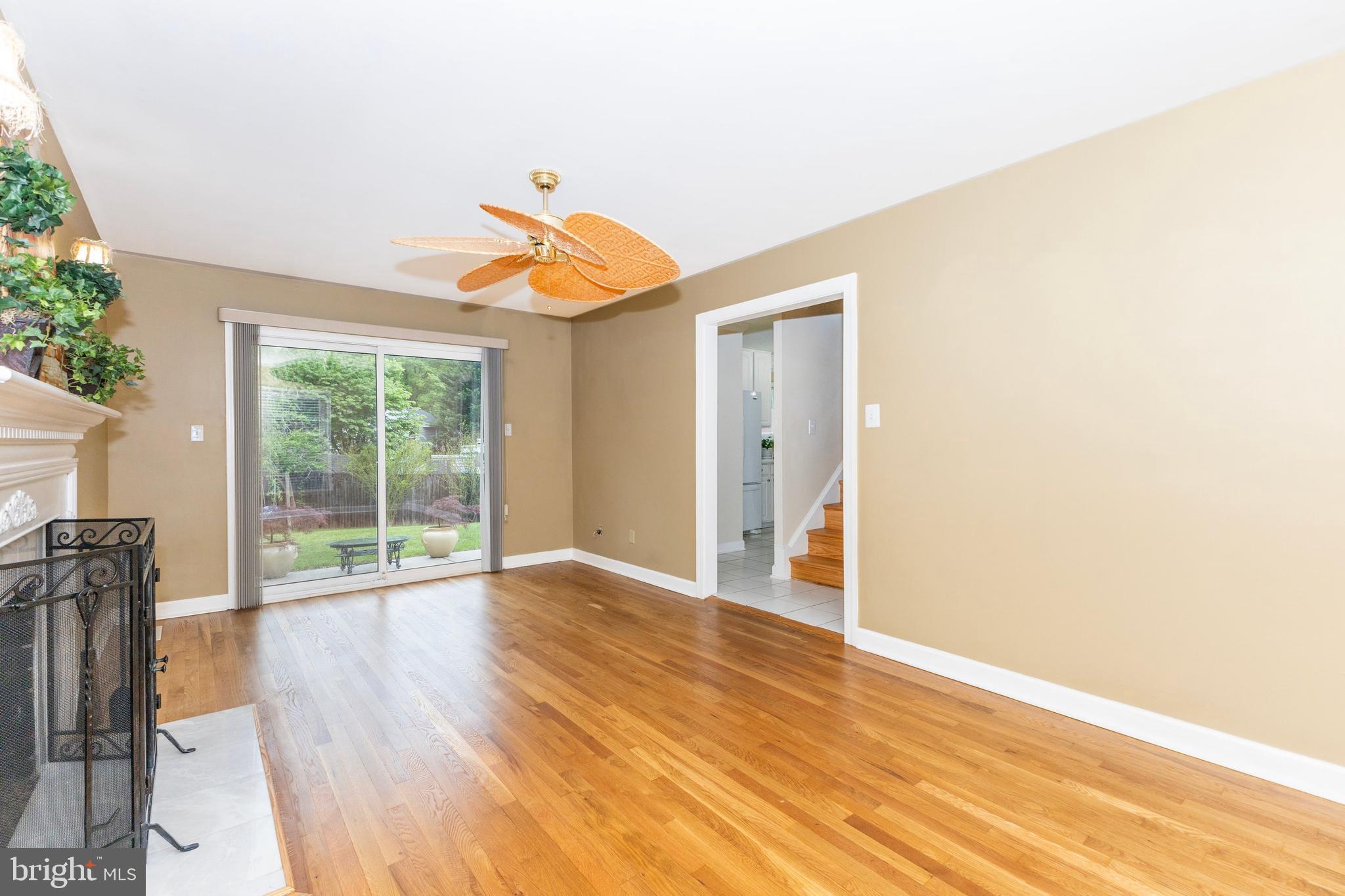 FOX CHAPEL - Residential