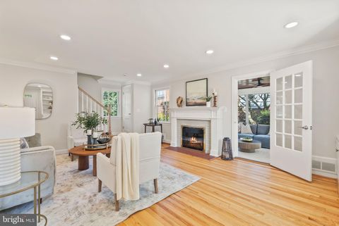 620 MELROSE STREET ALEXANDRIA VA 22302