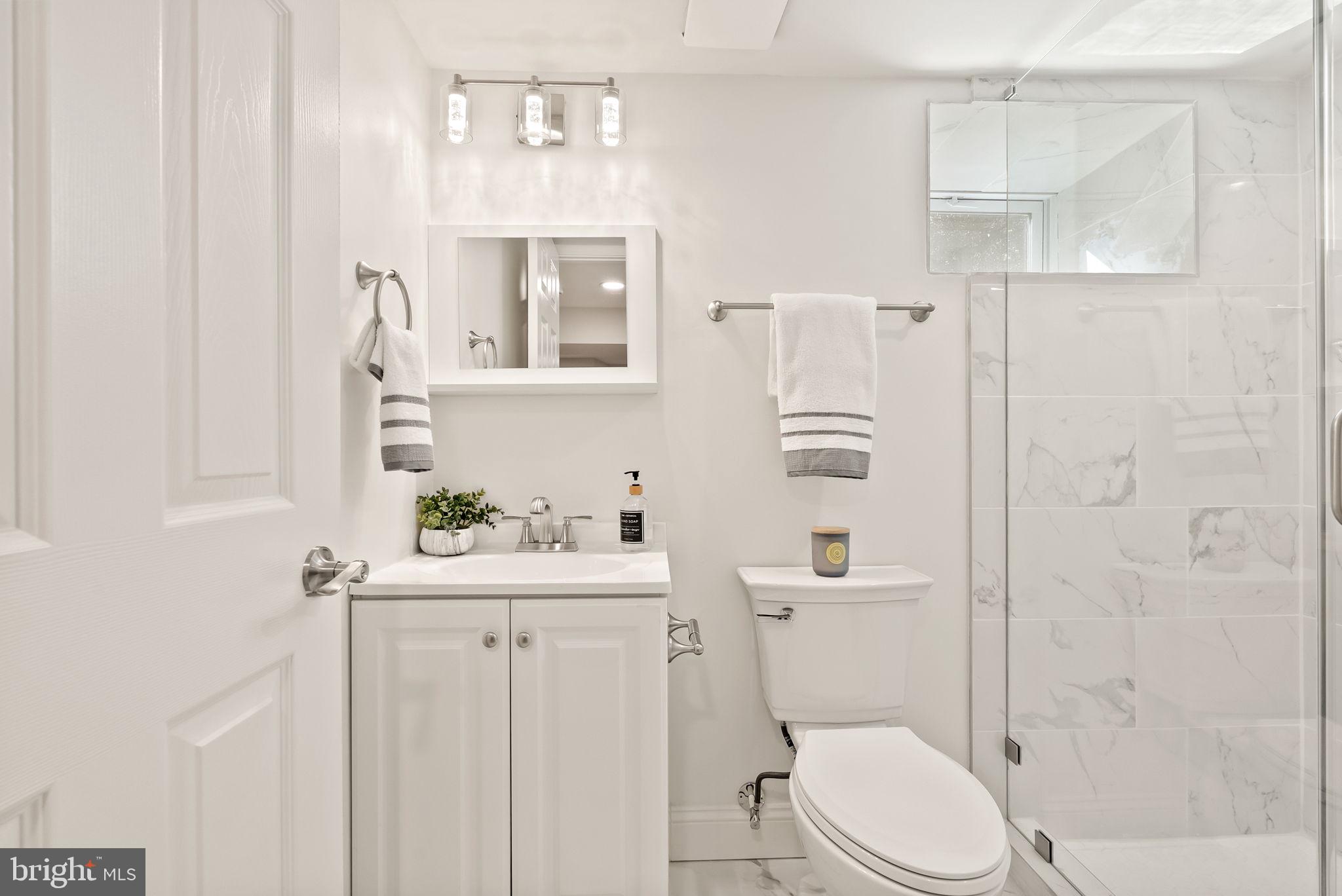 IVY HILL - Residential