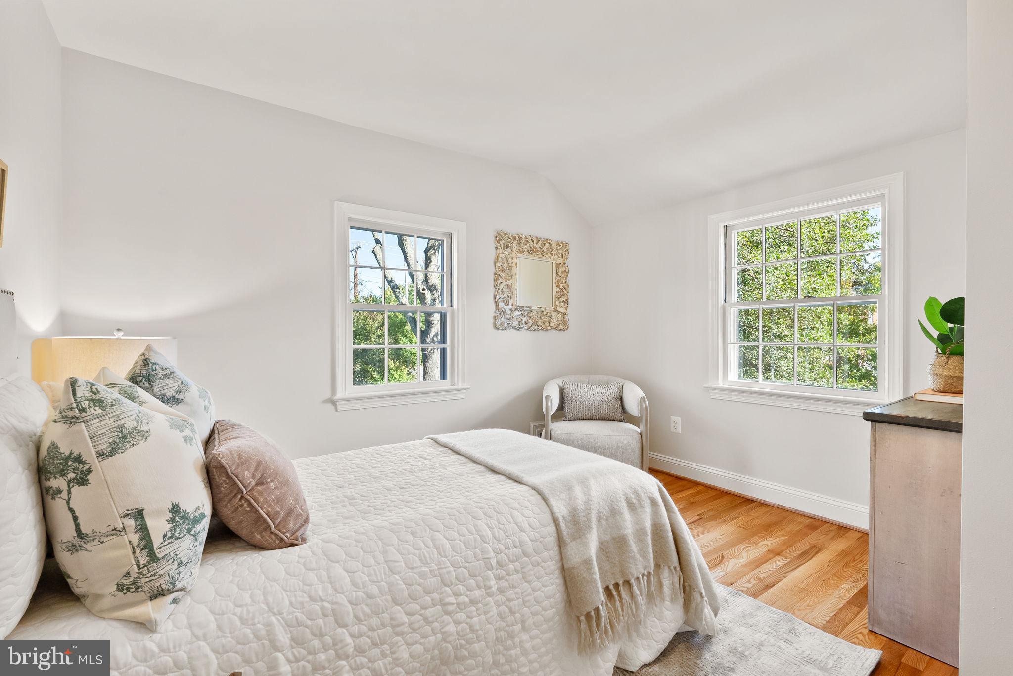 IVY HILL - Residential