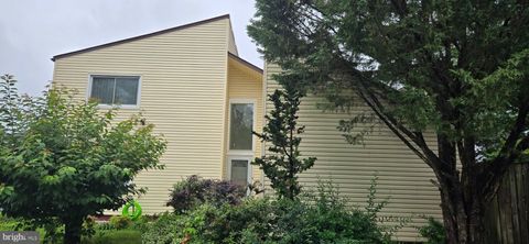 350 JUNIPER COURT HERNDON VA 20170
