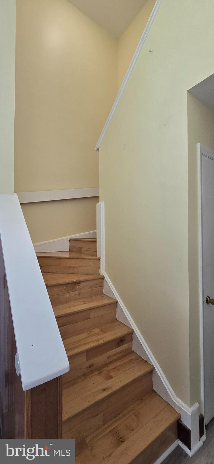 350 JUNIPER COURT