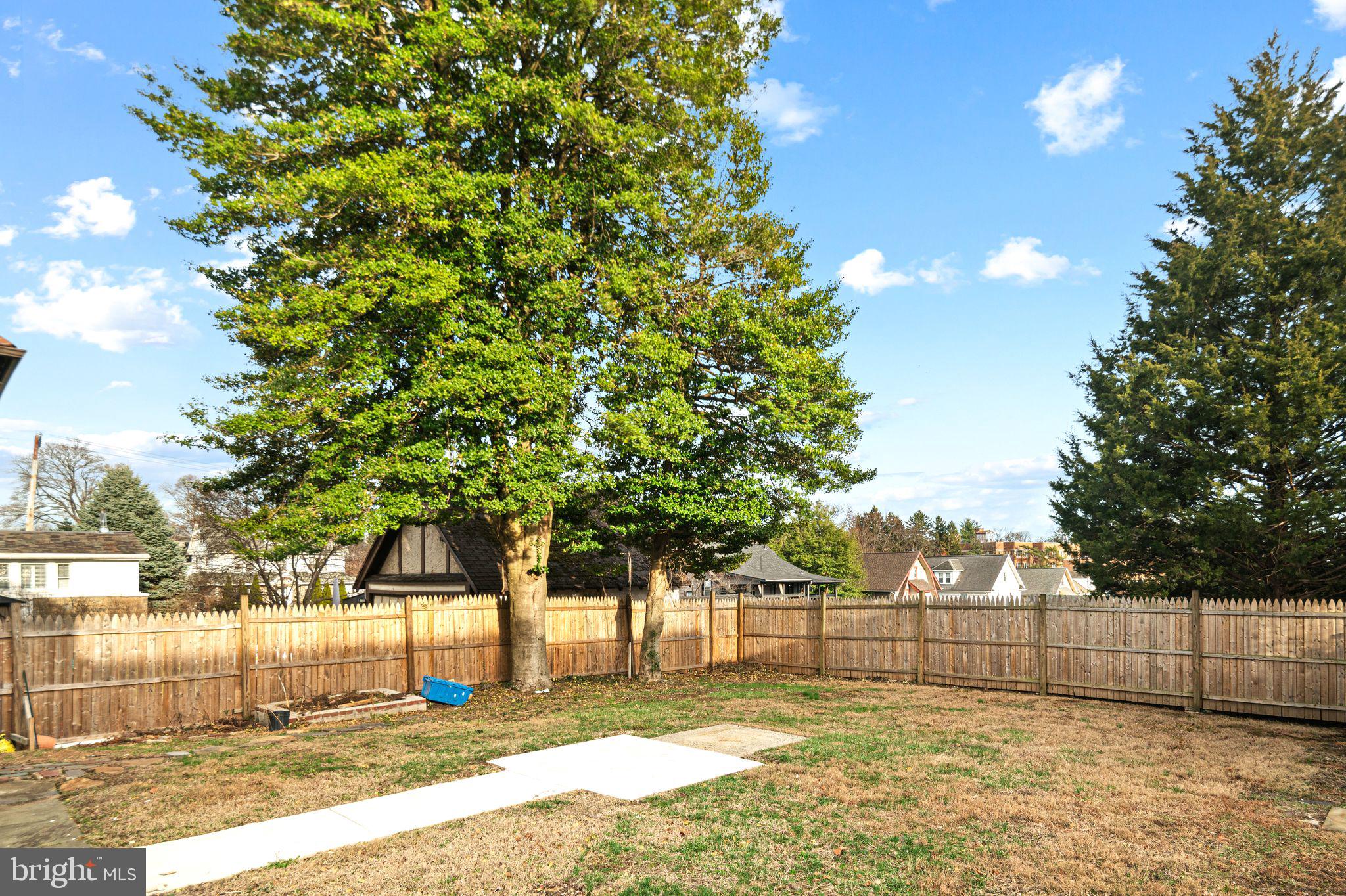 DREXEL HILL - Residential