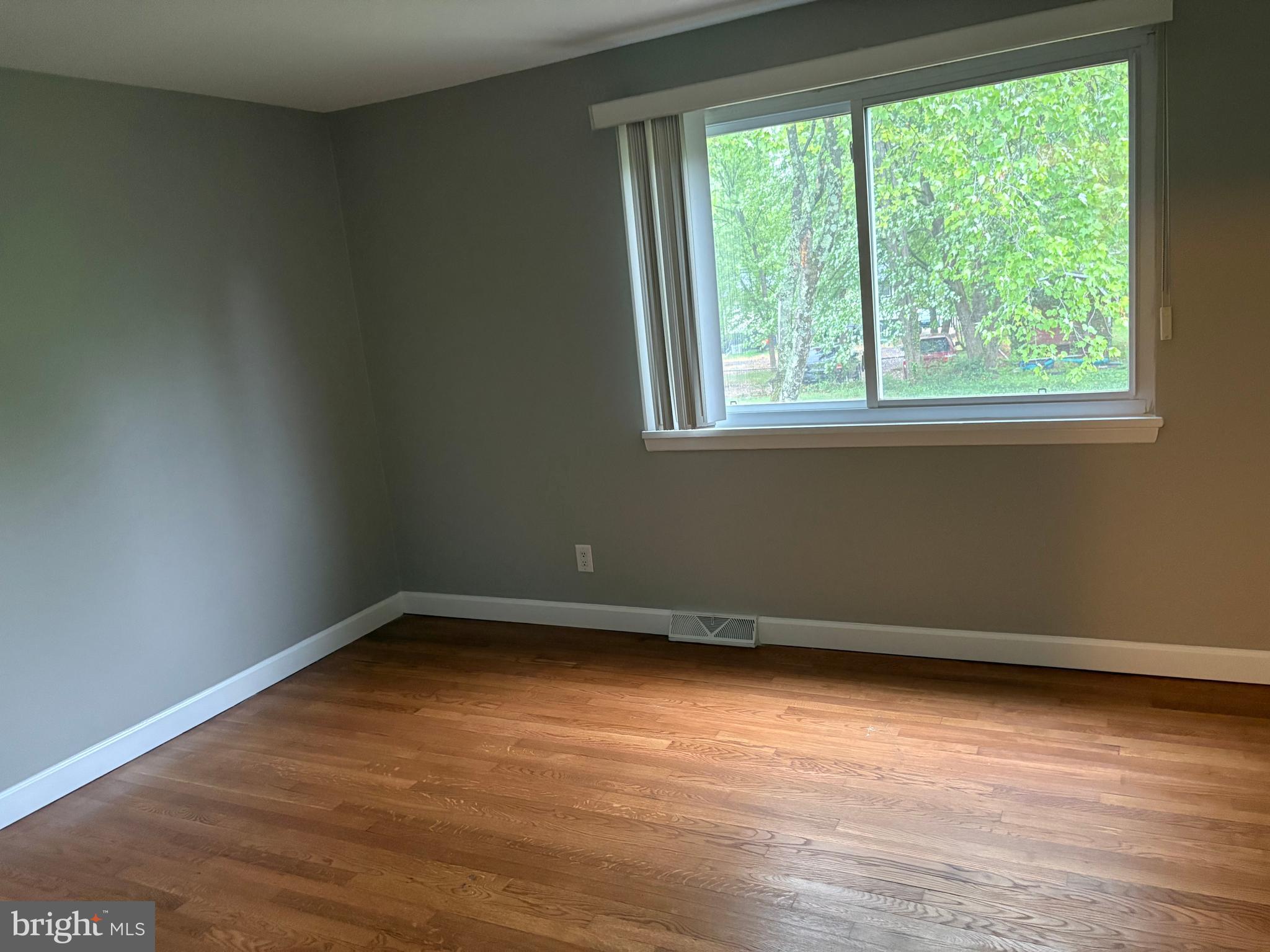 FORT WASHINGTON FOREST - Residential