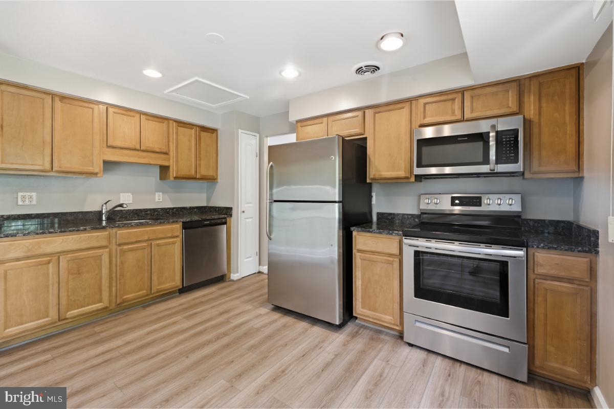 FORT WASHINGTON FOREST - Residential