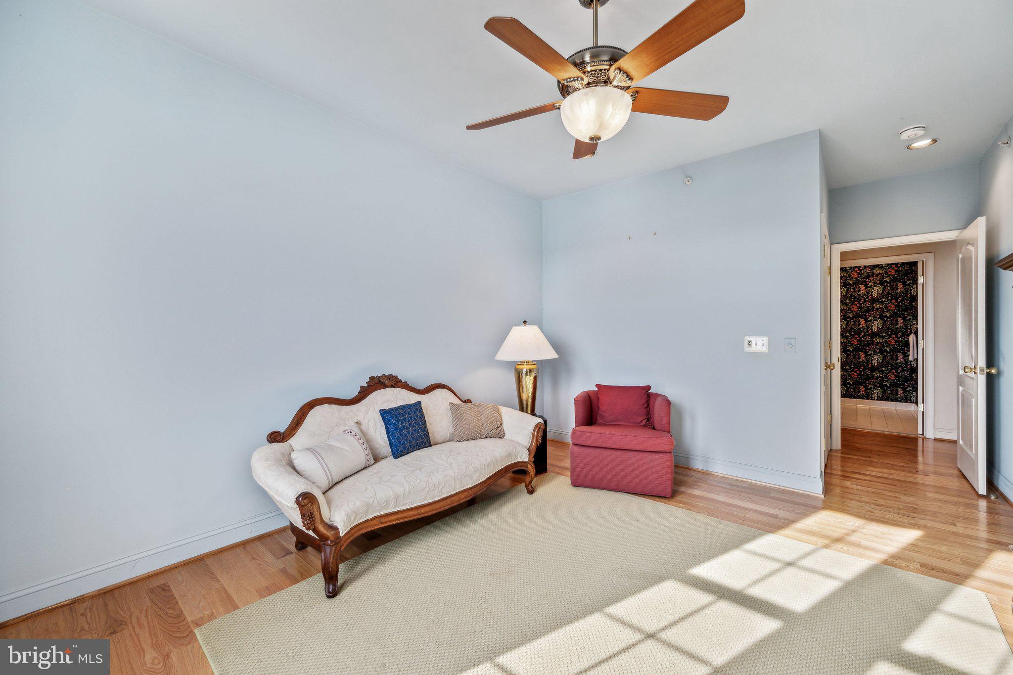 FALLSGROVE - Residential