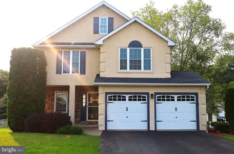 467 LUELLA DRIVE KUTZTOWN PA 19530