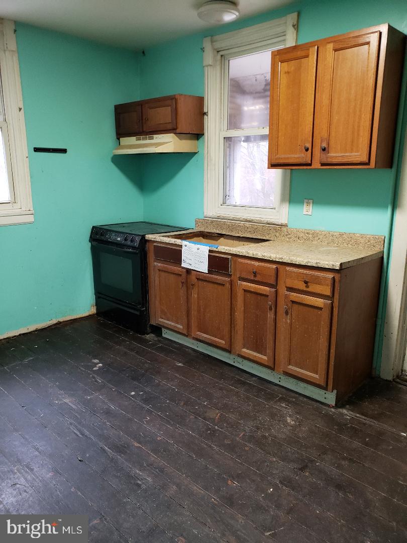 POTTSVILLE - Residential
