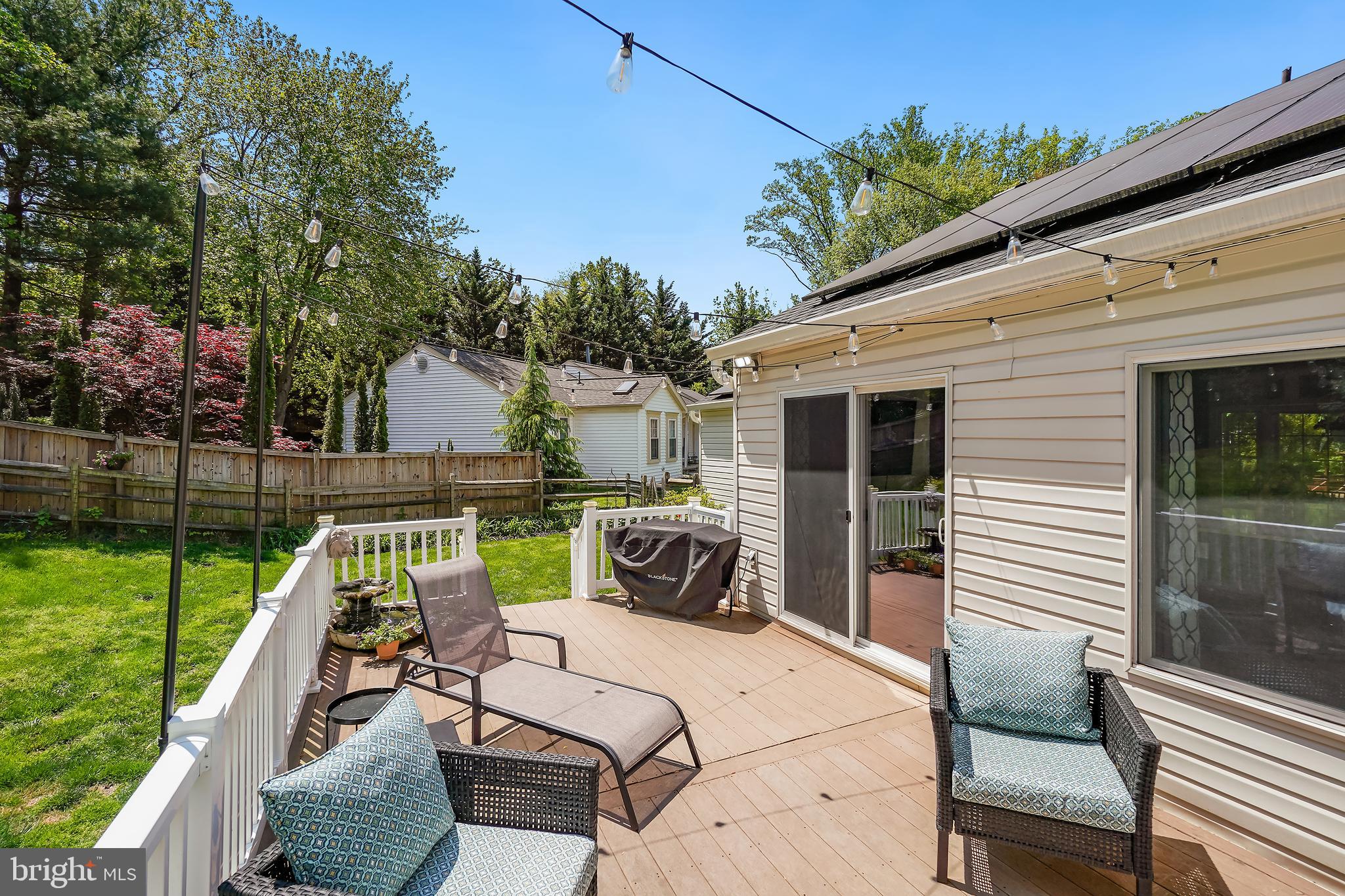 WILLIAMSBURG VILLAGE - Residential