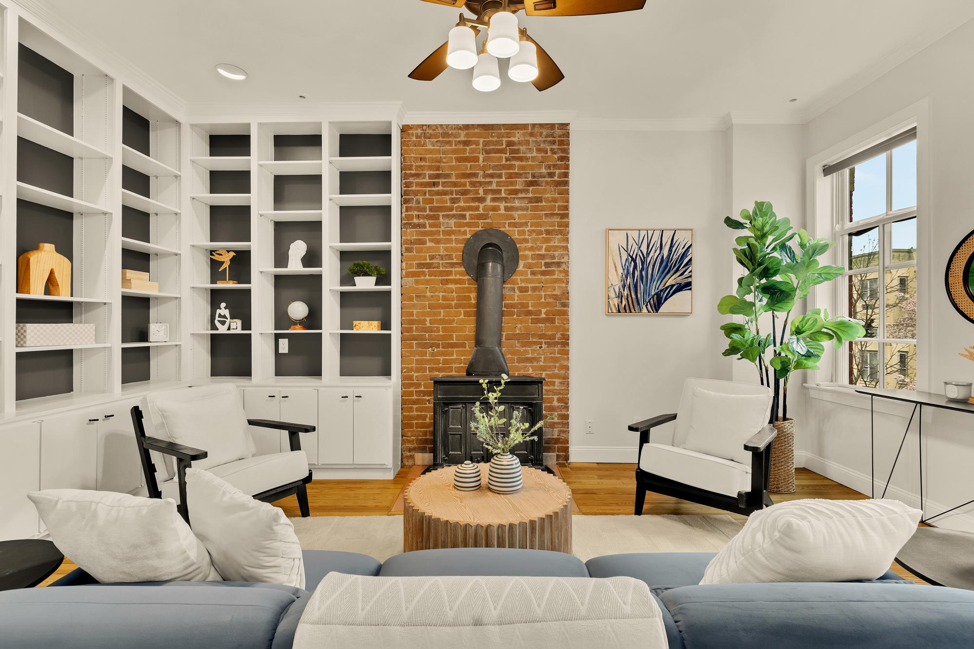 619 INDEPENDENCE AVENUE SE