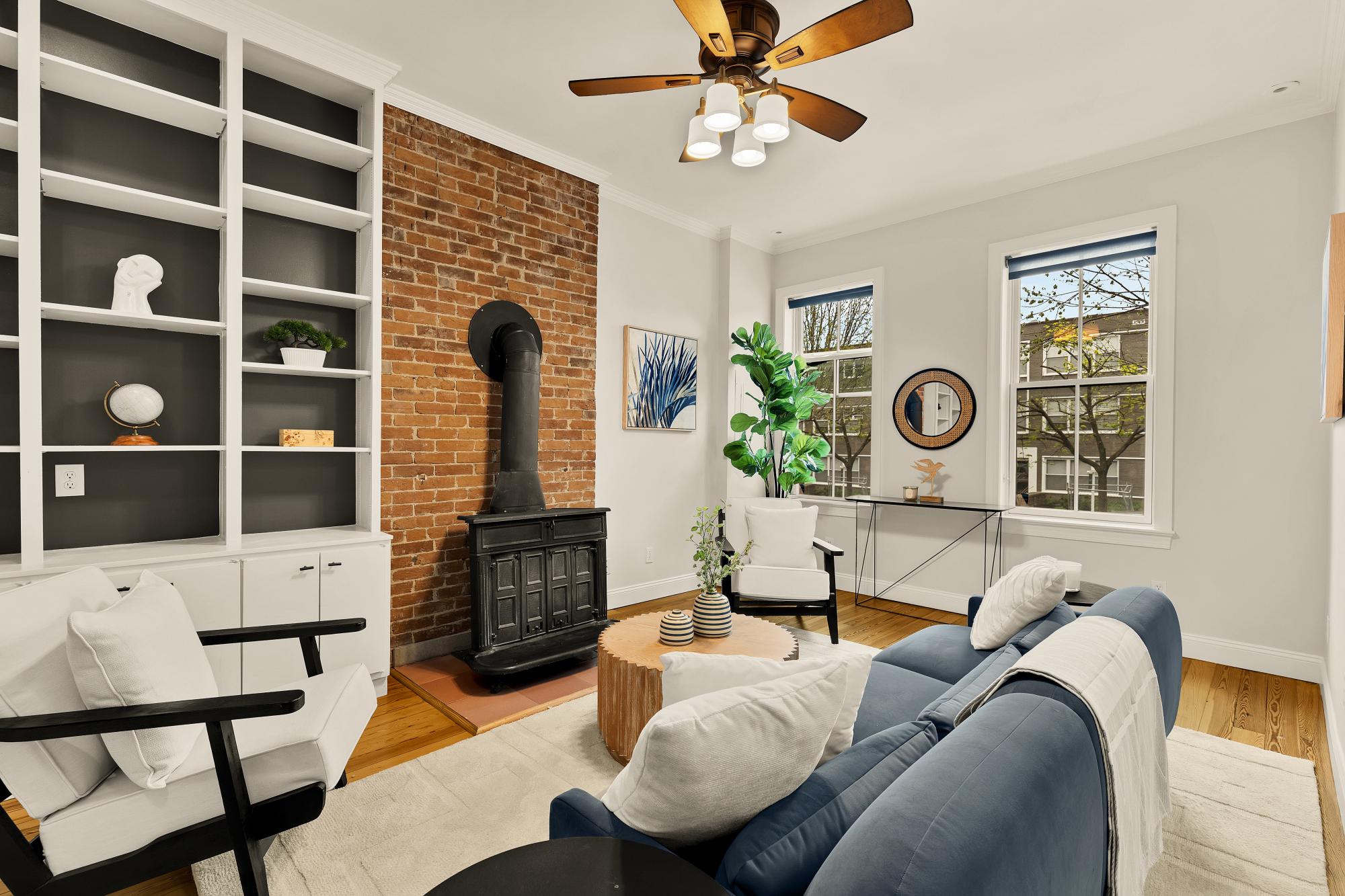 619 INDEPENDENCE AVENUE SE