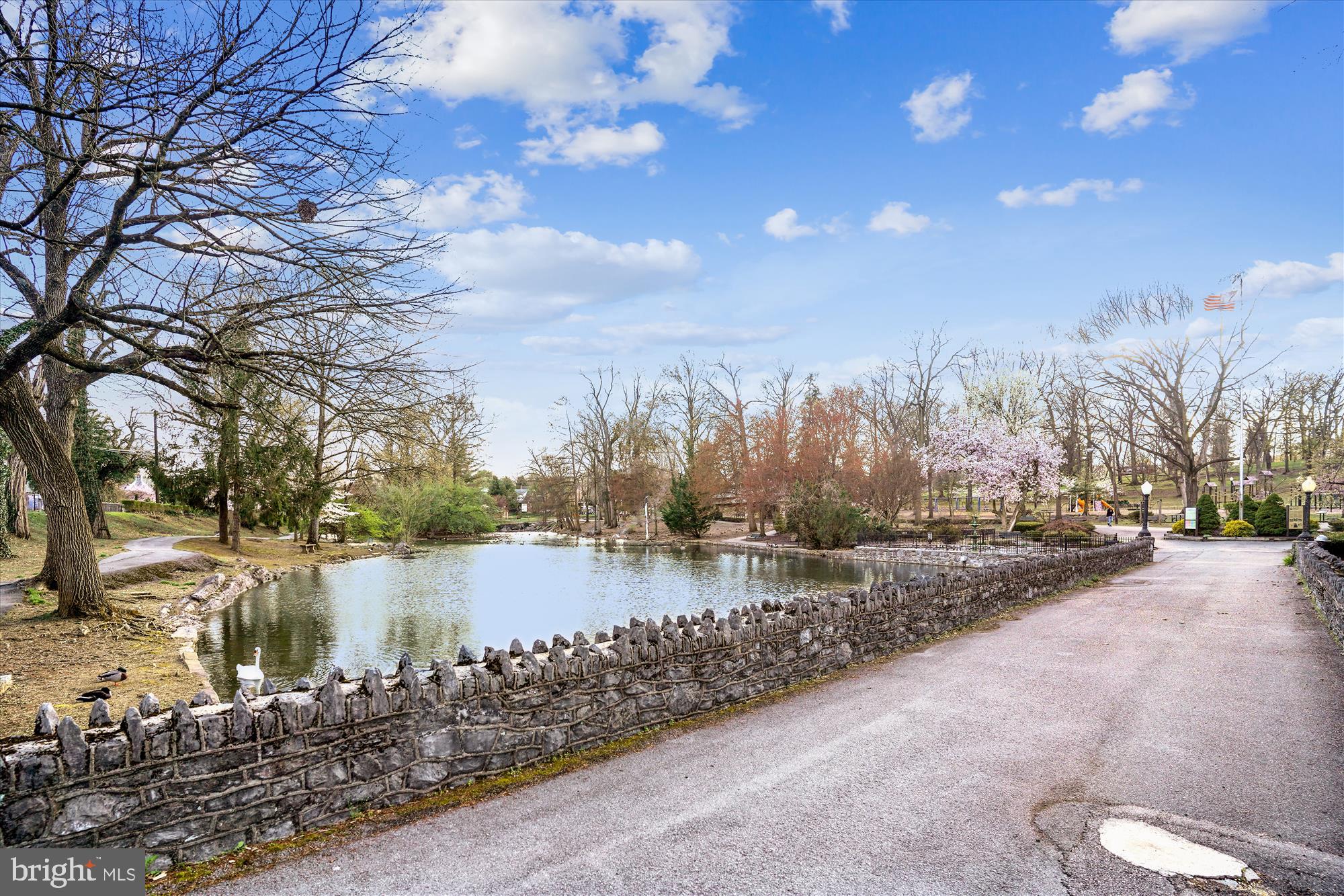 COBBLESTONE ESTATES - Residential