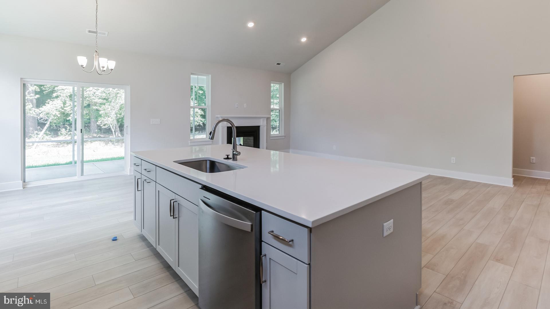 CYPRESS CREEK ESTATES - Residential