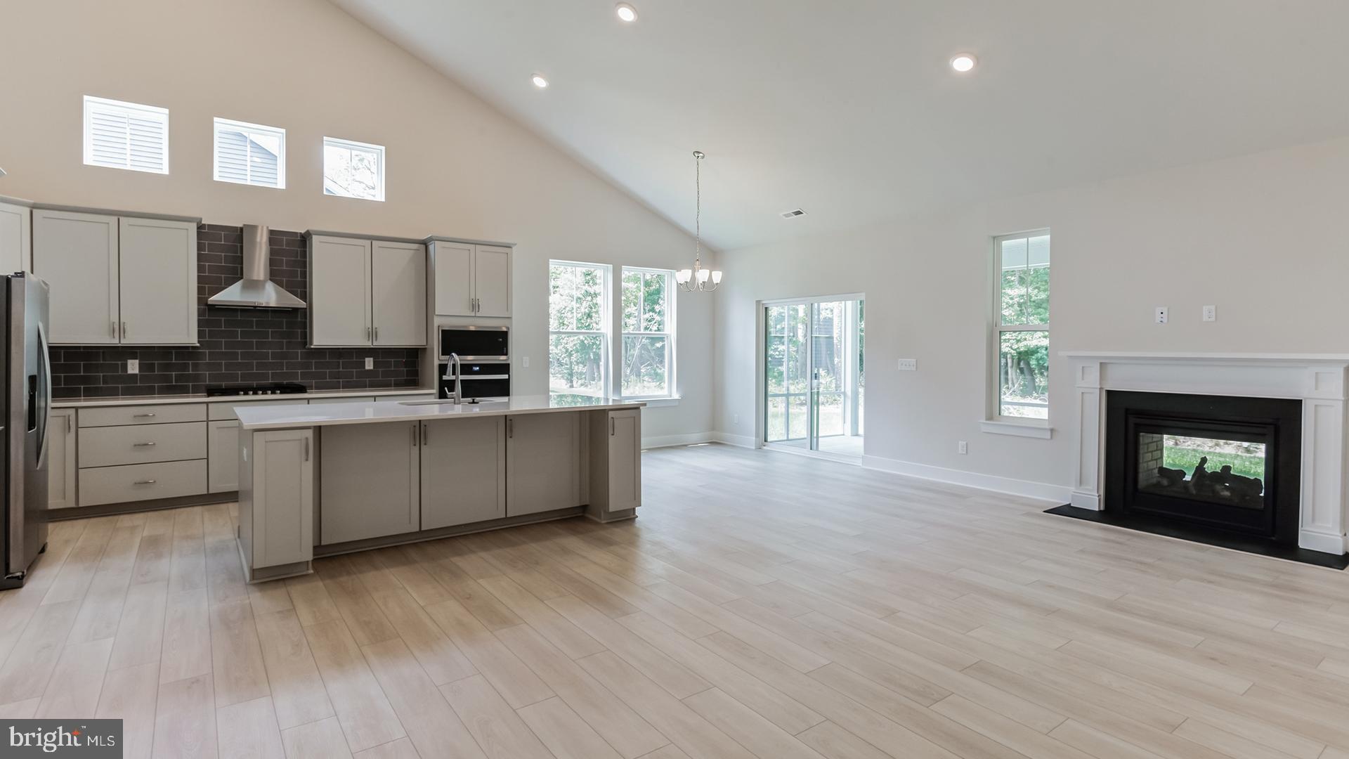 CYPRESS CREEK ESTATES - Residential