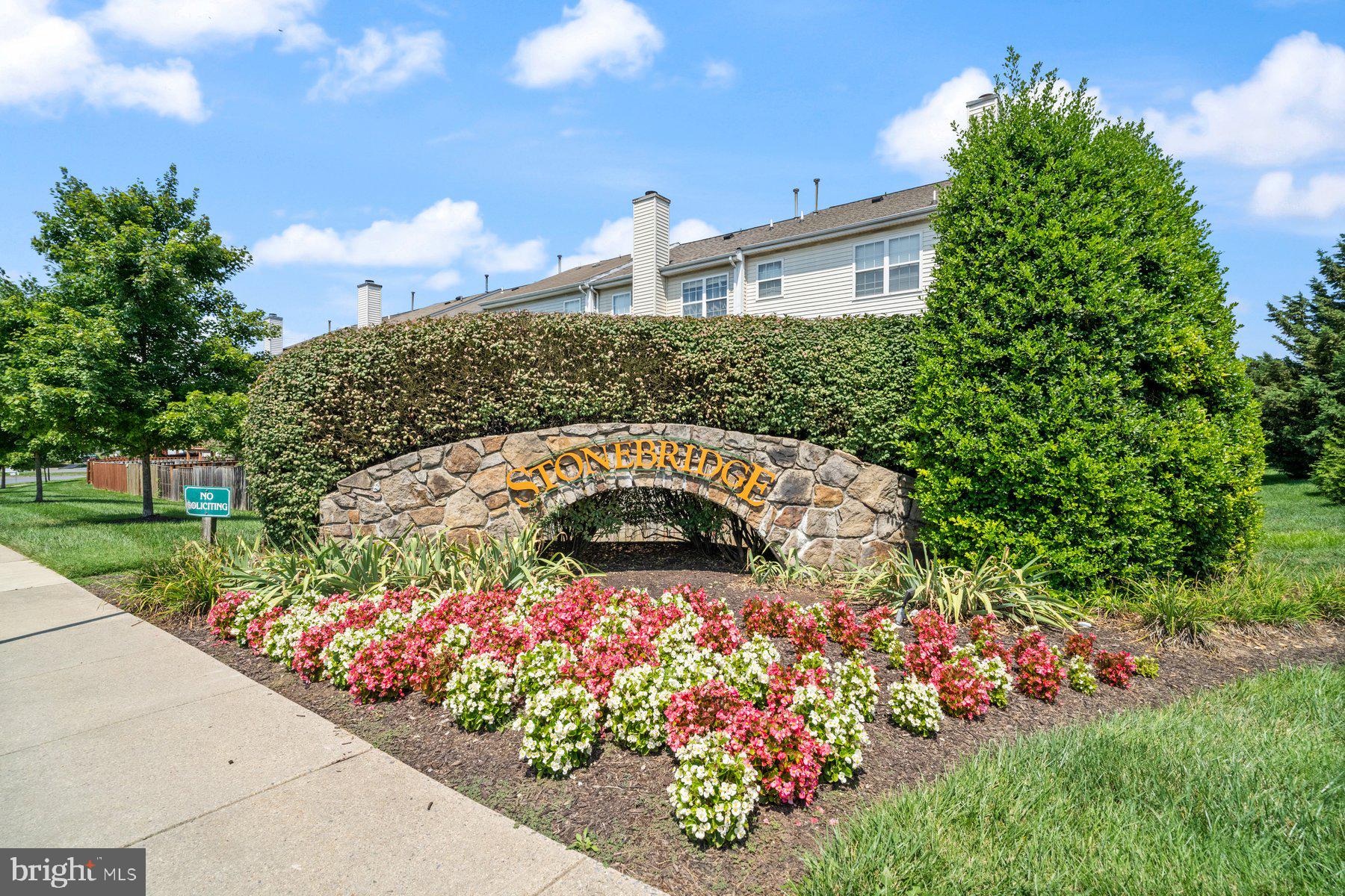 STONEBRIDGE - Residential