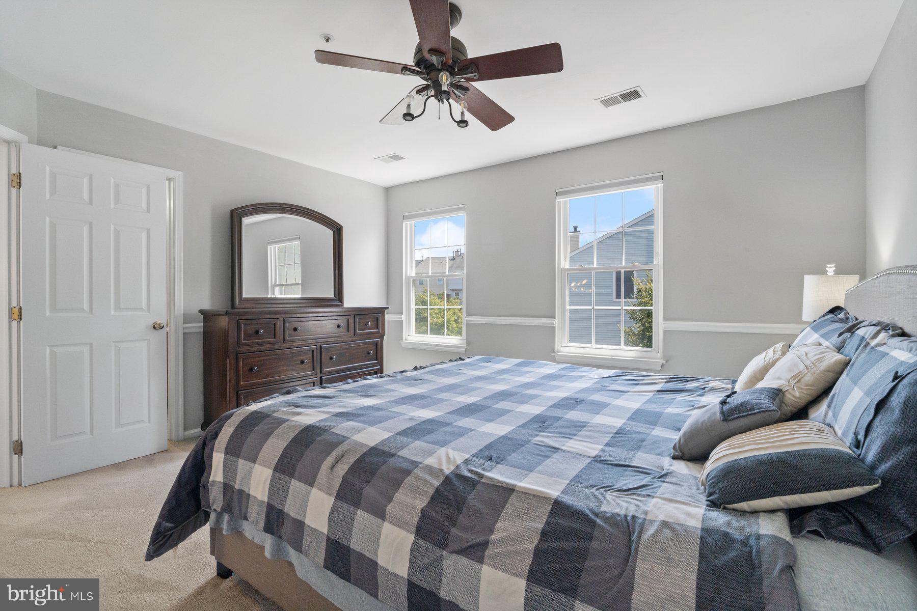 STONEBRIDGE - Residential