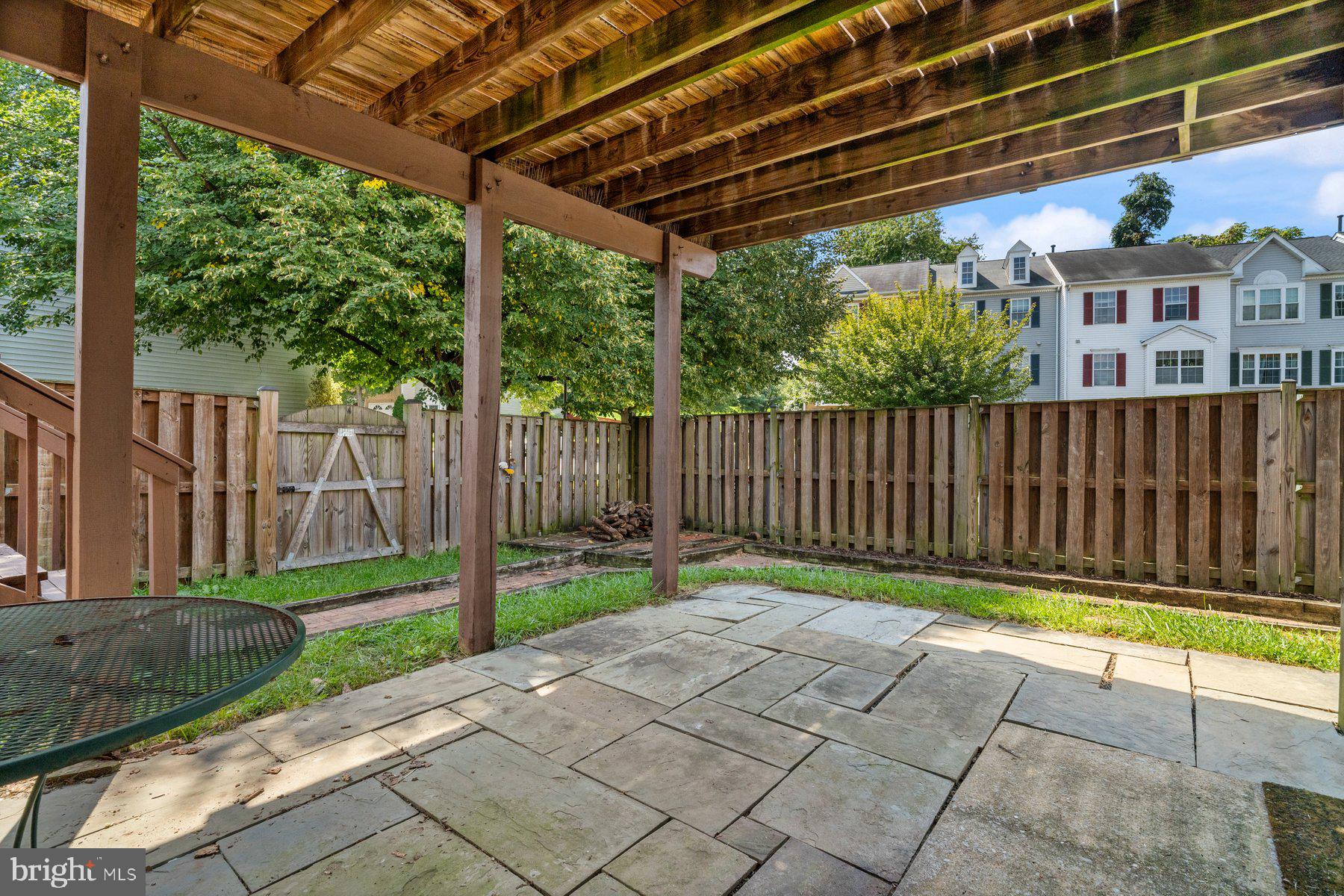 STONEBRIDGE - Residential