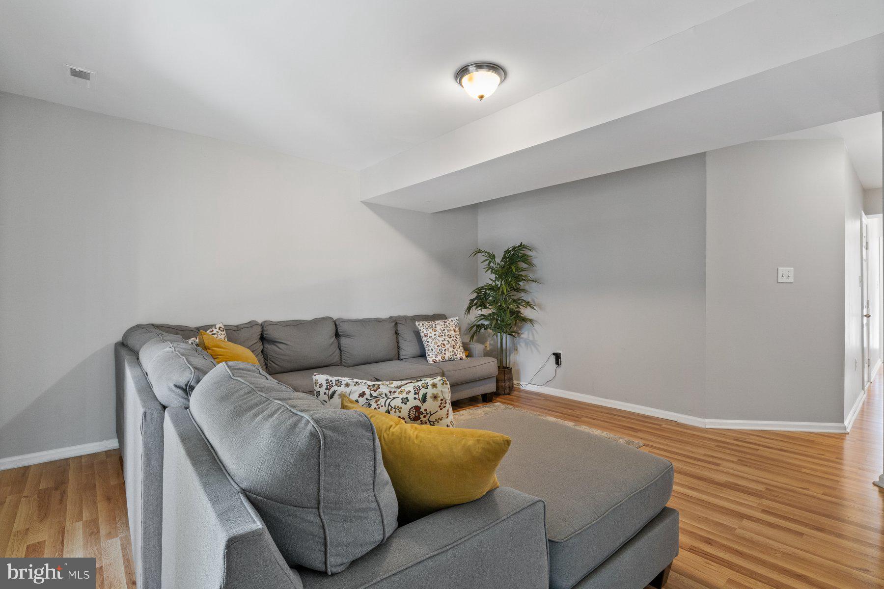 STONEBRIDGE - Residential