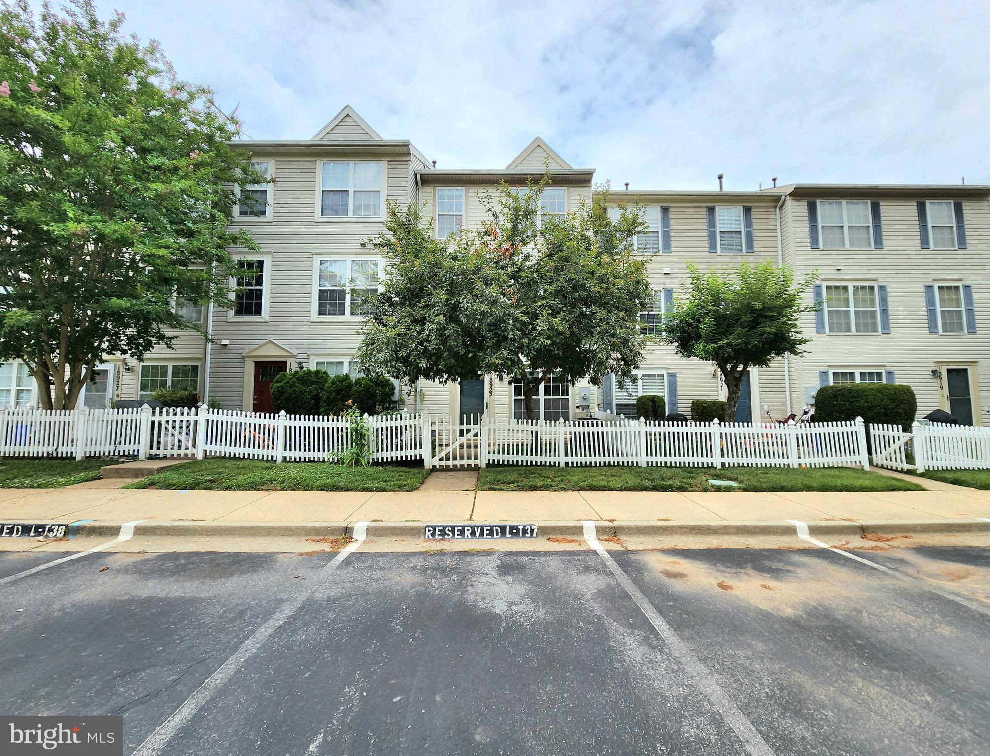 GERMANTOWN ESTATES - Residential