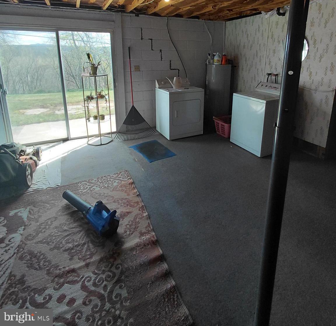 MONARCH HEIGHTS - Residential