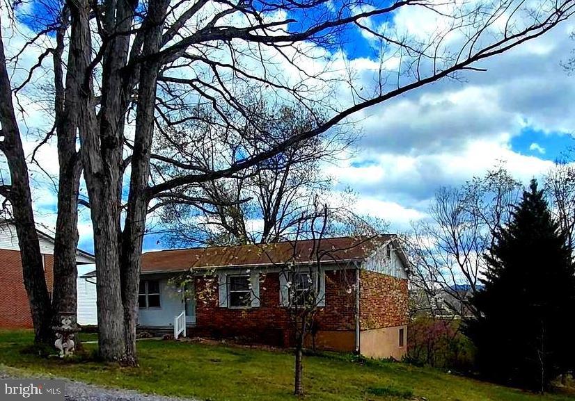 MONARCH HEIGHTS - Residential