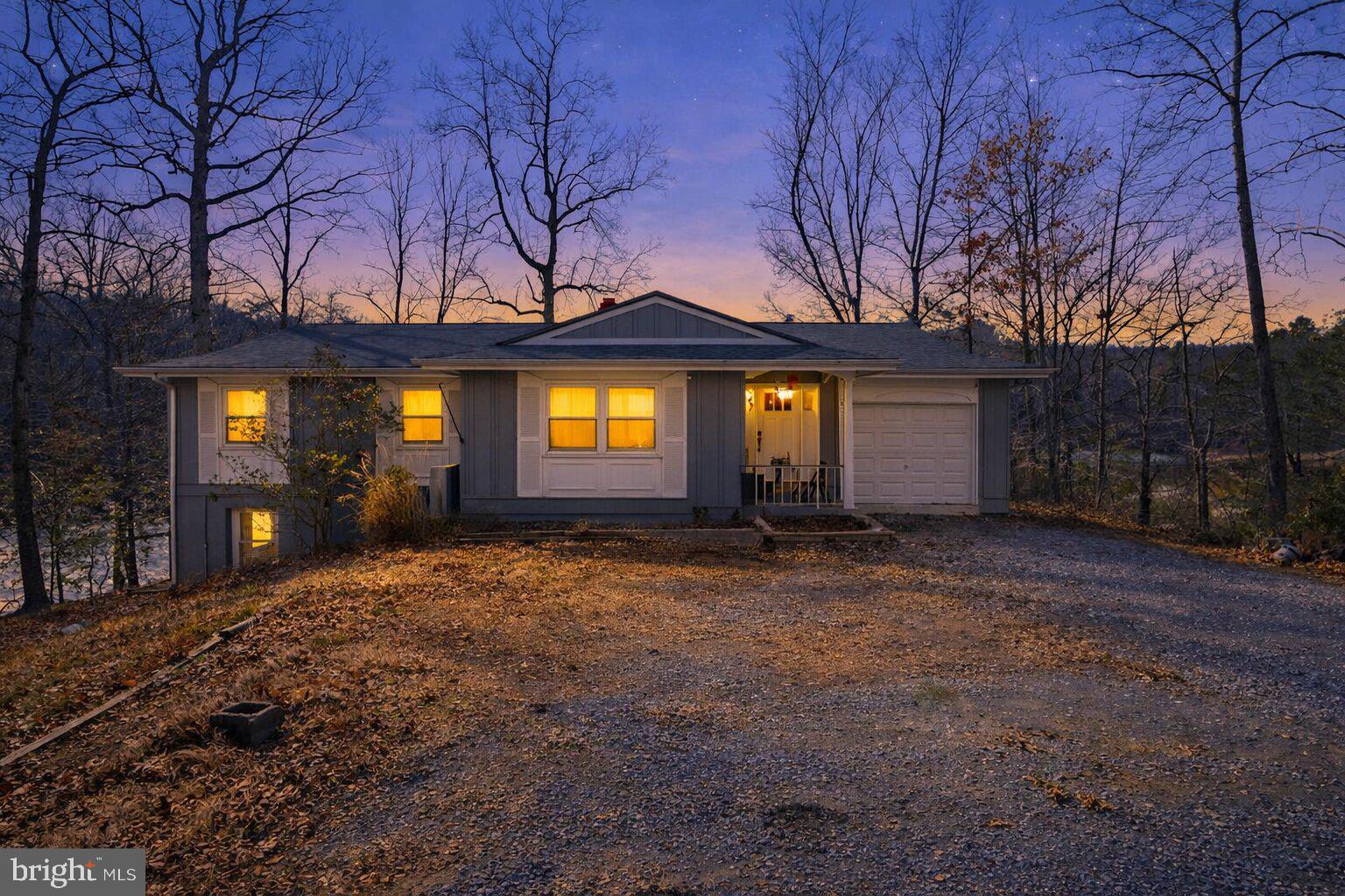 DRUM POINT - Residential