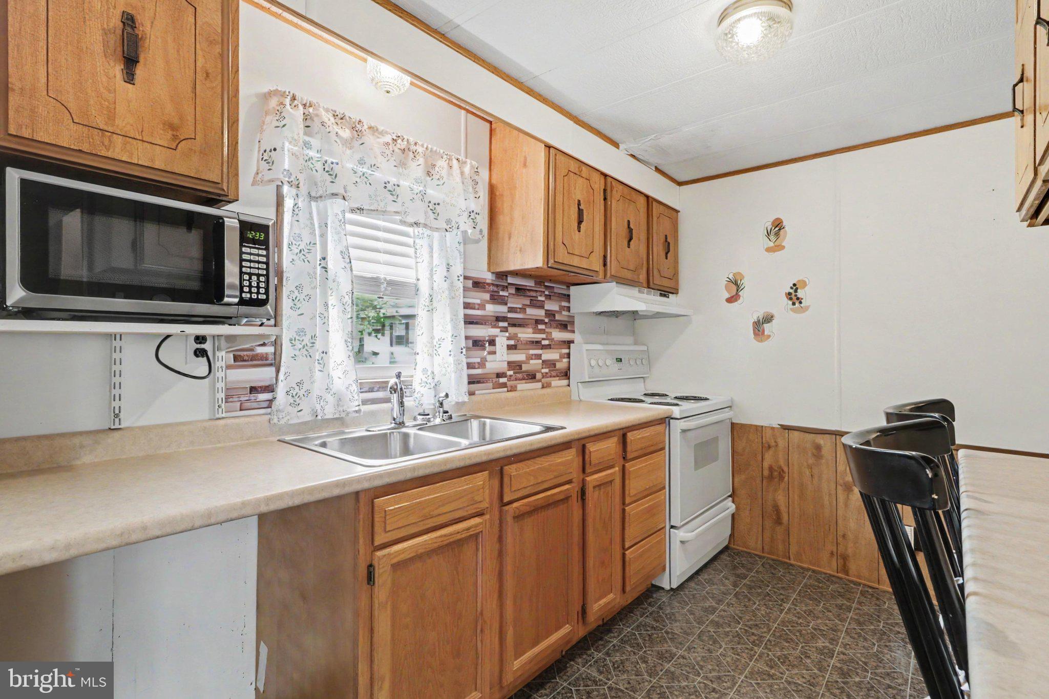 CAVALRY HEIGHTS MHP - Residential