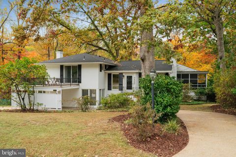 3422 BARGER DRIVE FALLS CHURCH VA 22044