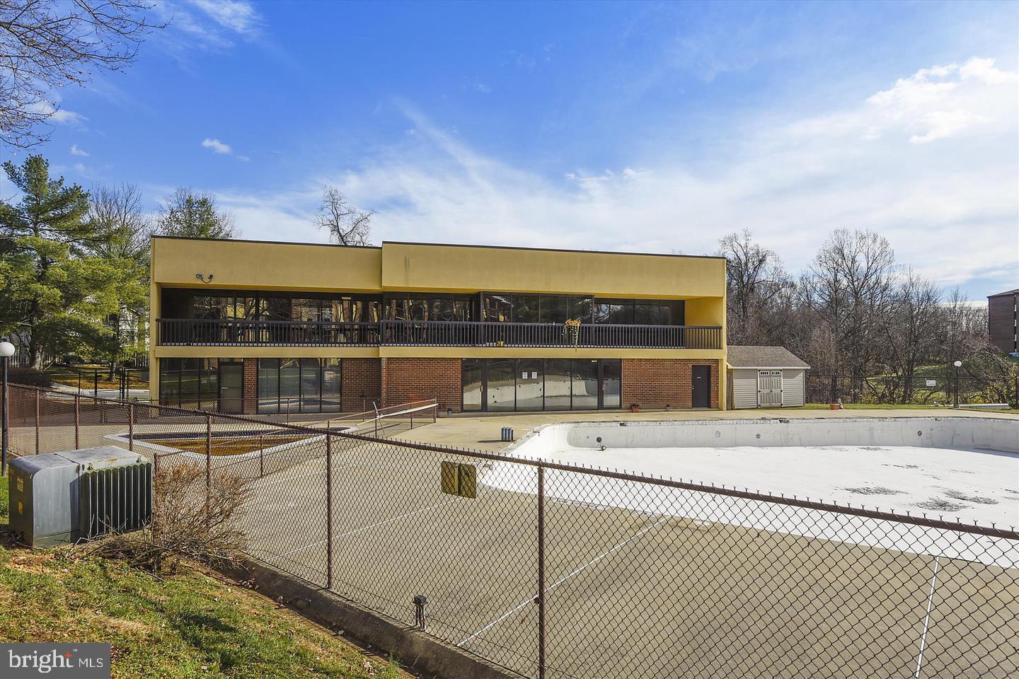 BROOKMILL CONDOMINIUMS - Residential Lease