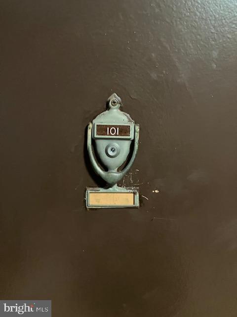 BROOKMILL CONDOMINIUMS - Residential Lease