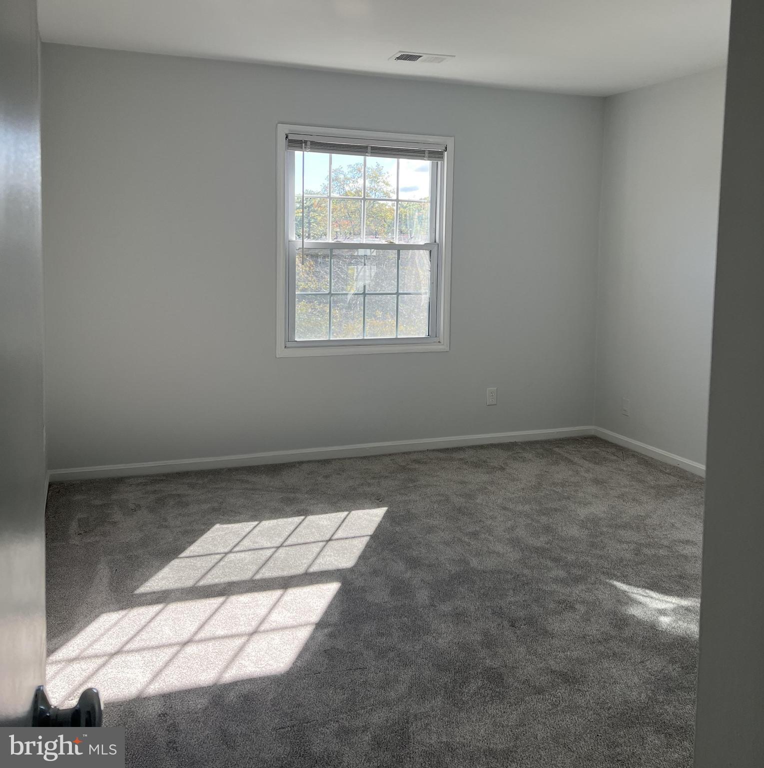 CARDINAL FOREST - Residential Lease