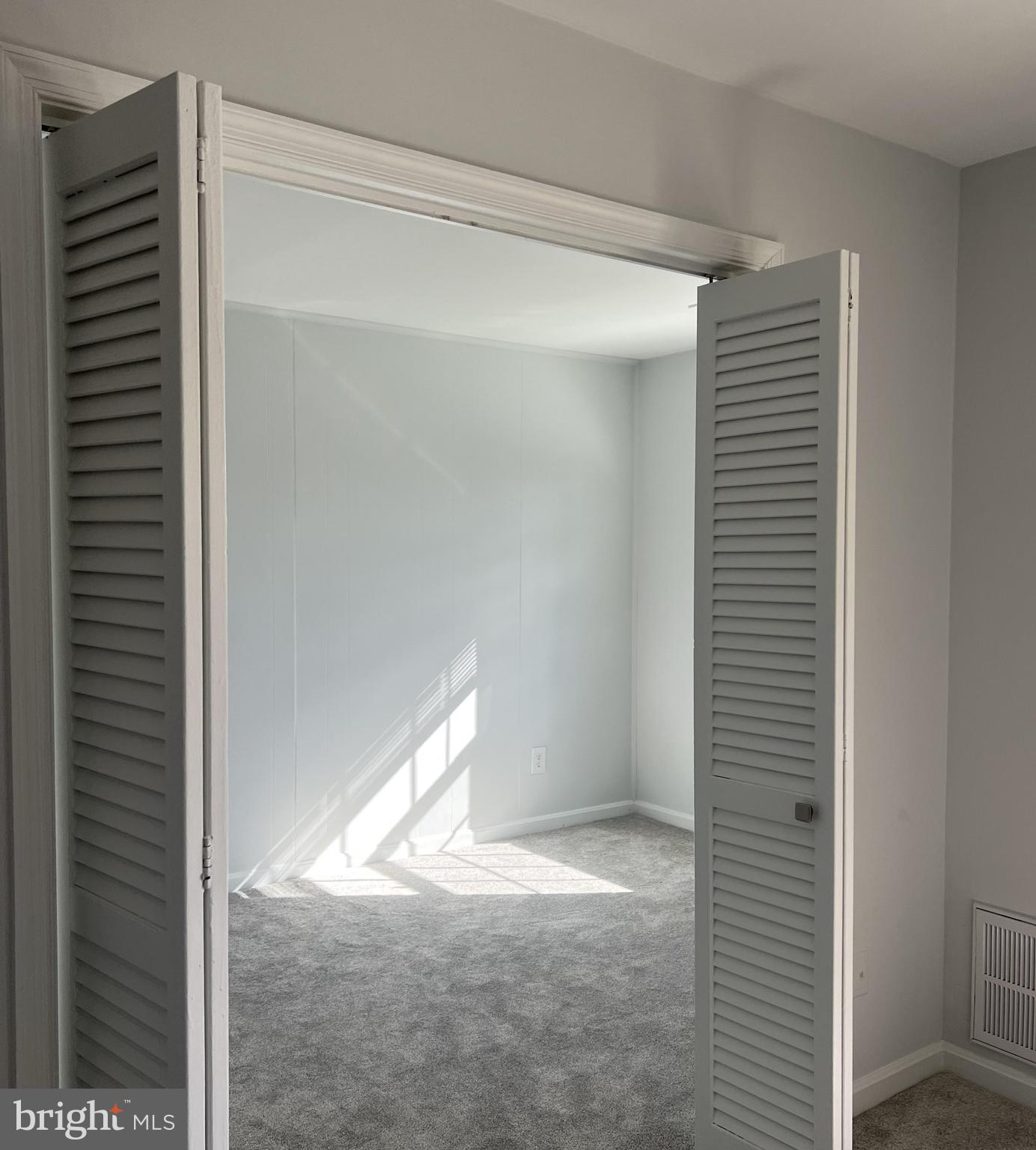 CARDINAL FOREST - Residential Lease