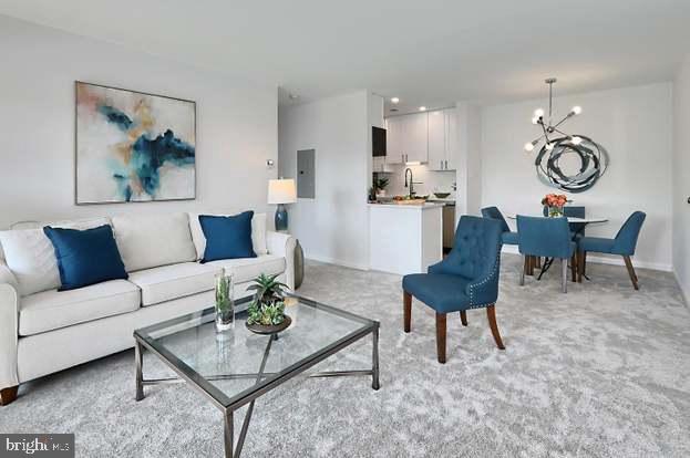 CARDINAL FOREST - Residential Lease