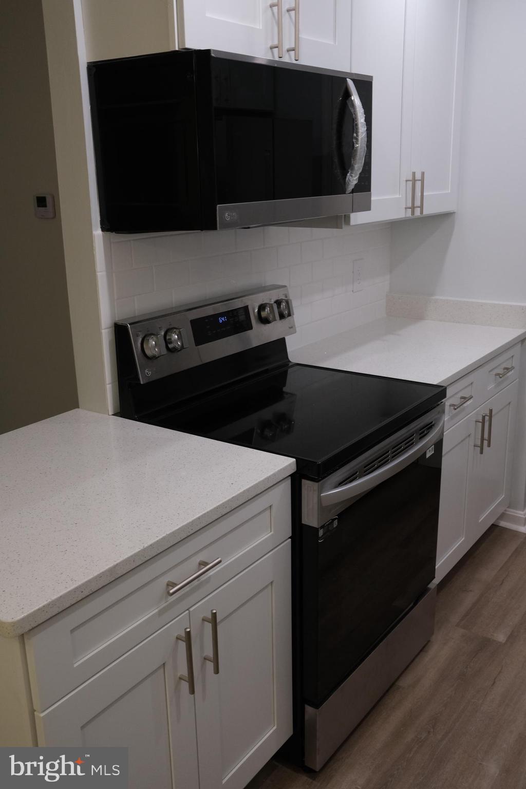 CARDINAL FOREST - Residential Lease