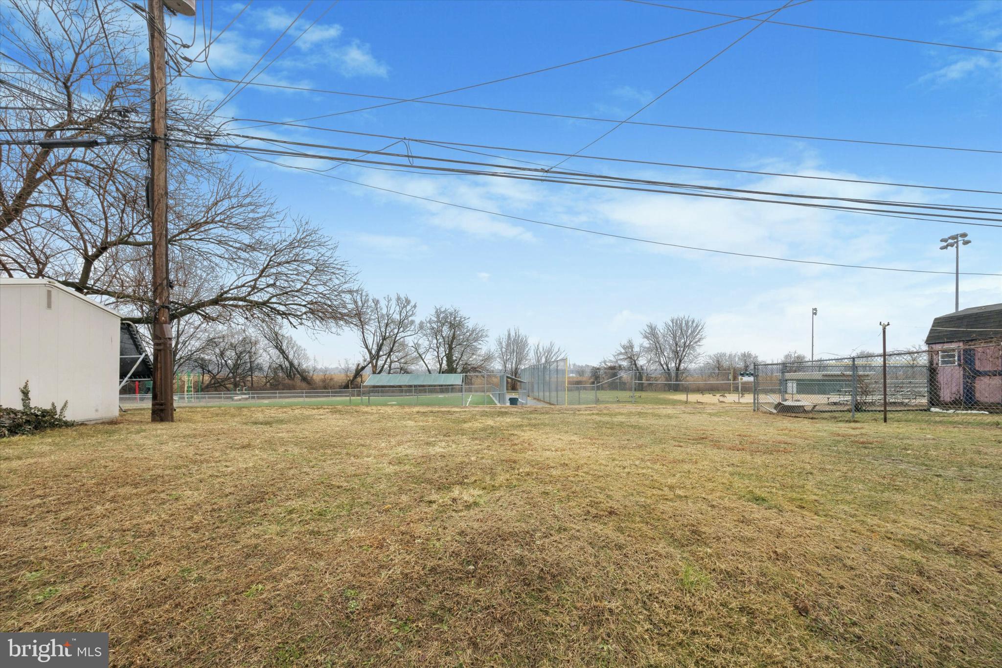 LEEDOM ESTS - Residential