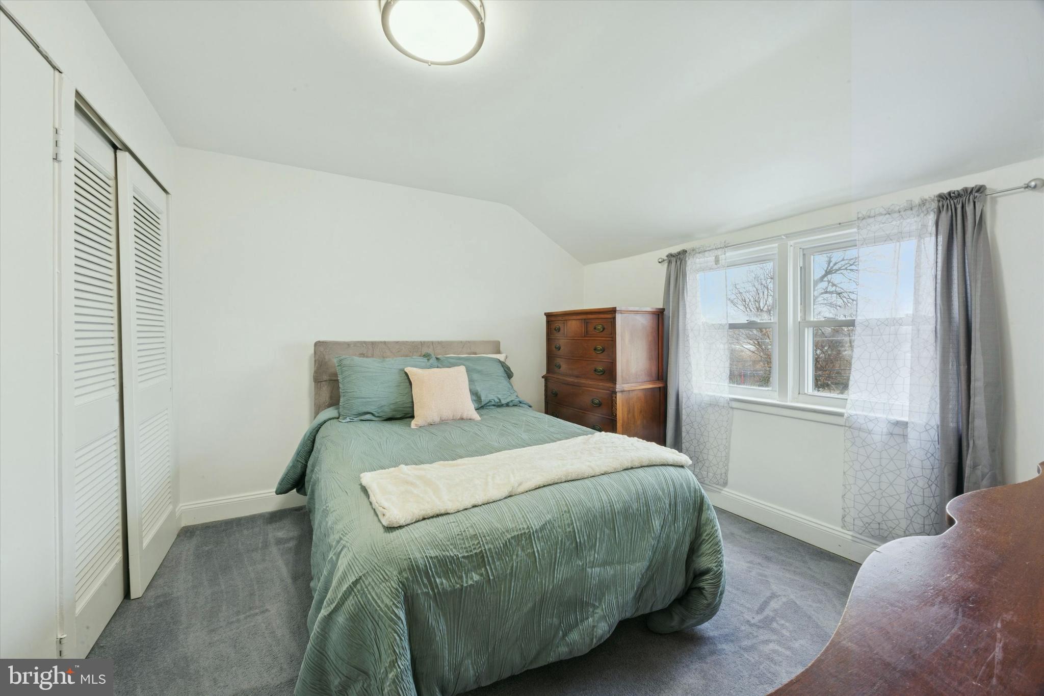 LEEDOM ESTS - Residential