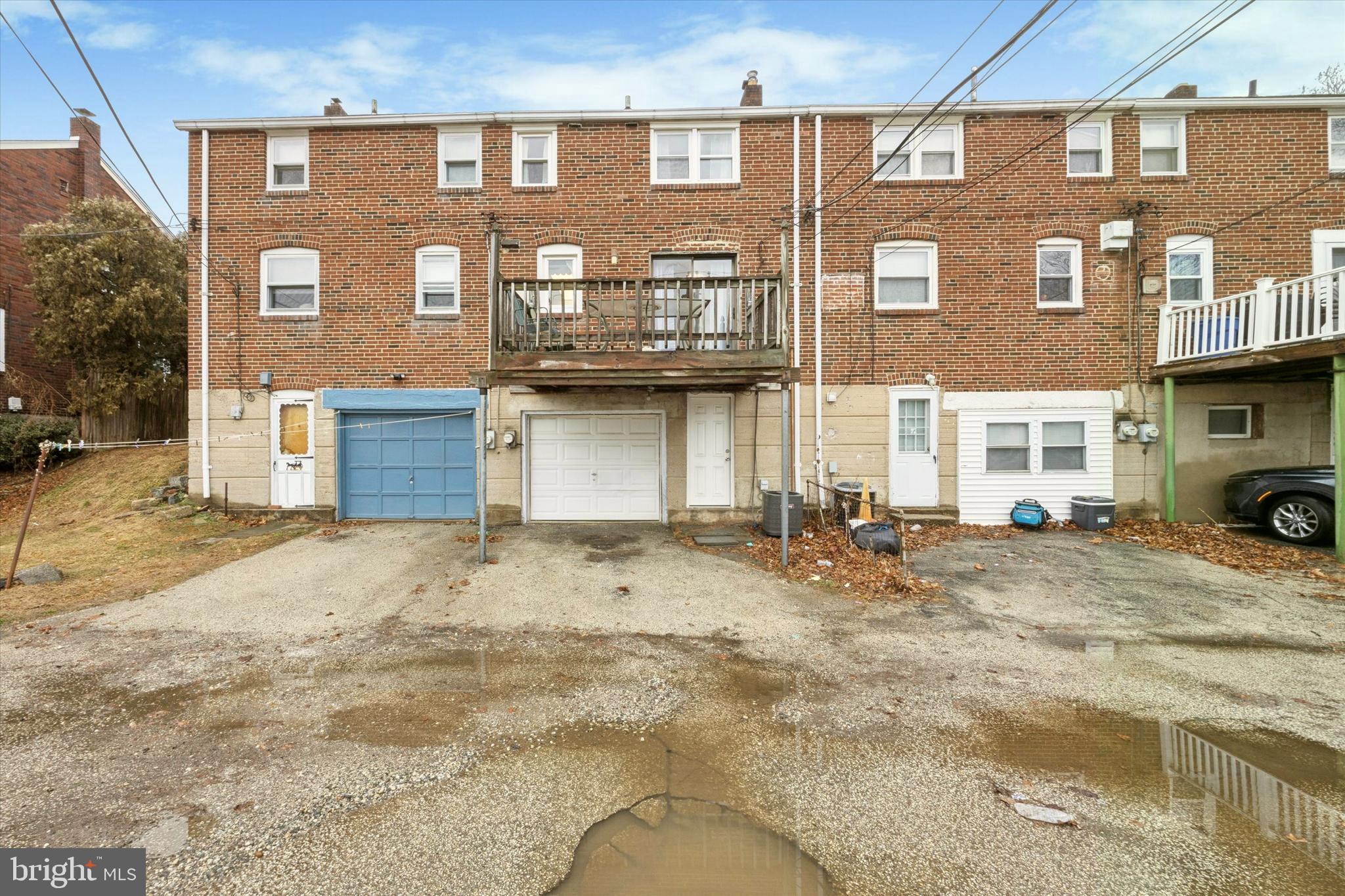 LEEDOM ESTS - Residential