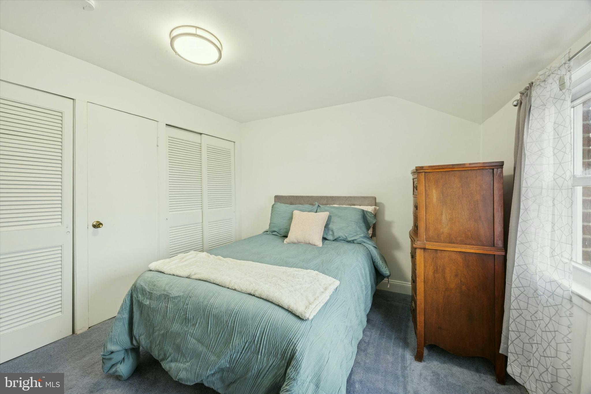 LEEDOM ESTS - Residential