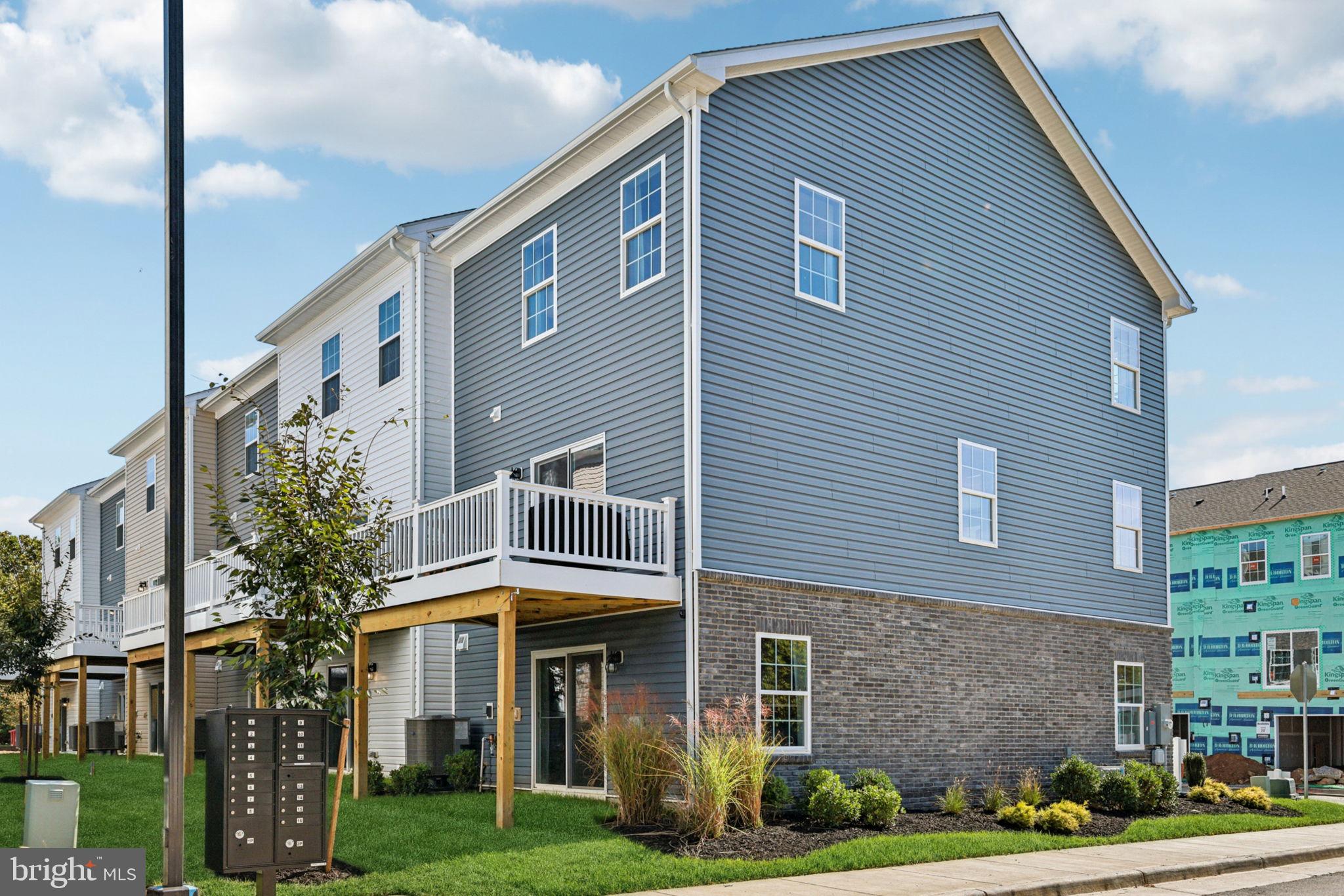 ABRAMS CROSSING - Residential